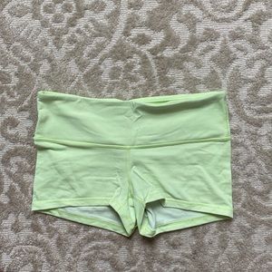 Lululemon Wunder Under Shorts